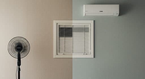 Imagem dividida mostrando à esquerda um ventilador e à direita um ar-condicionado, representando as opções de conforto em ambientes internos.